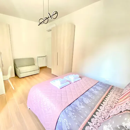 Carol House Piazza Bologna Apartment