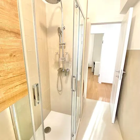 Carol House Piazza Bologna Apartment Rome